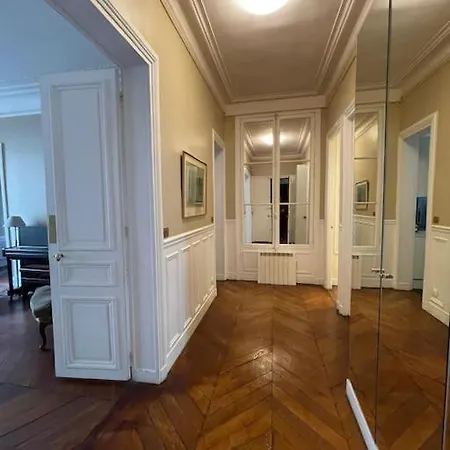 Elegant Parisien Apartament *