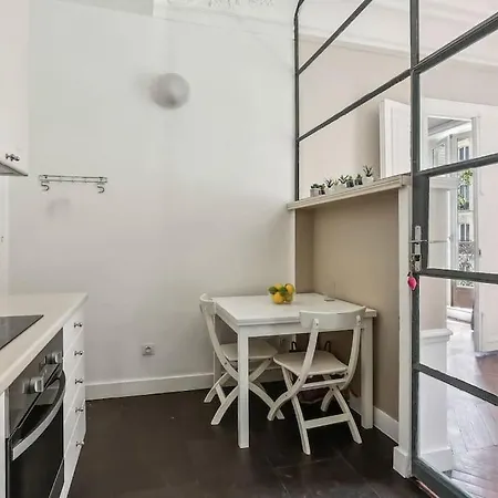 Apartament Elegant Parisien